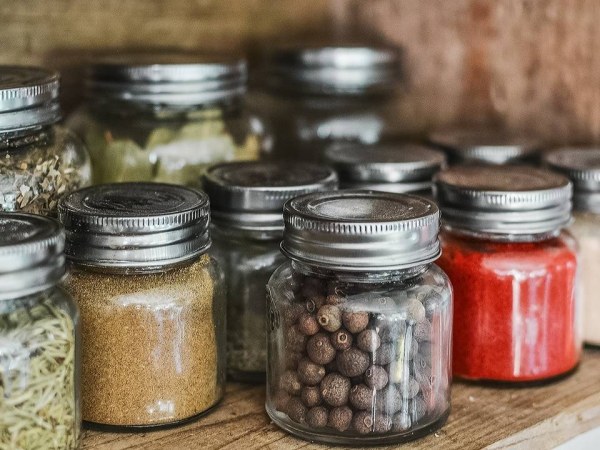 12X Spice Jars Bottles Airtight Salt Container Square Glass Seasoning Pots  UK