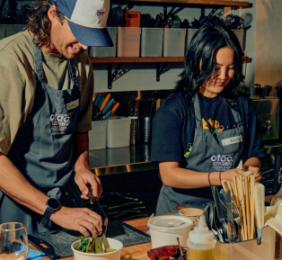 Pinch & Sip Party - MFWF