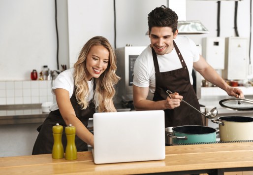 Online Cooking & Hamper
