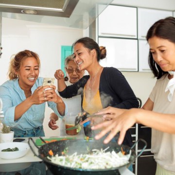 Why Corporate Cooking Competition is Great for Team Building
