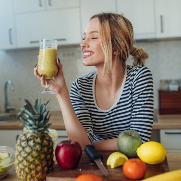 4 Detox Smoothie Recipes For Effective Weight Loss