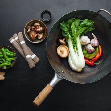 Top 8 Asian Kitchen Essentials