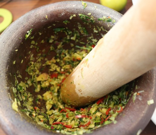  Tips and Tricks For Cooking Beautiful Thai Food At Home