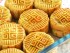 How to Make Traditional Mooncake Recipe (With and Without Salted Eggs)