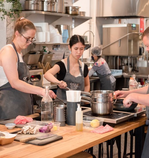 How to Organize Cooking Class Team Building to Stir Up Success