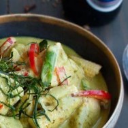 Green Chicken Curry